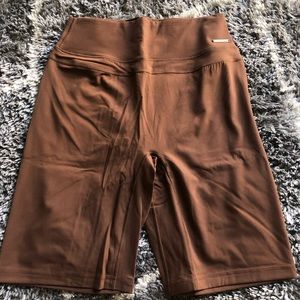Dandelion Brown Biker Shorts Whitney X Gymshark